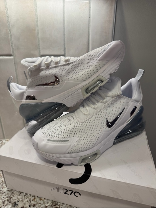 Nike Other - Men’s Nike Air Max 270 Premium